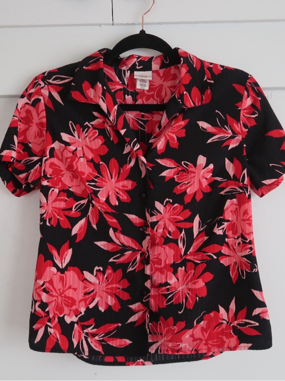Vintage Covington Black Button-Front Top with Red and Pink Floral Print